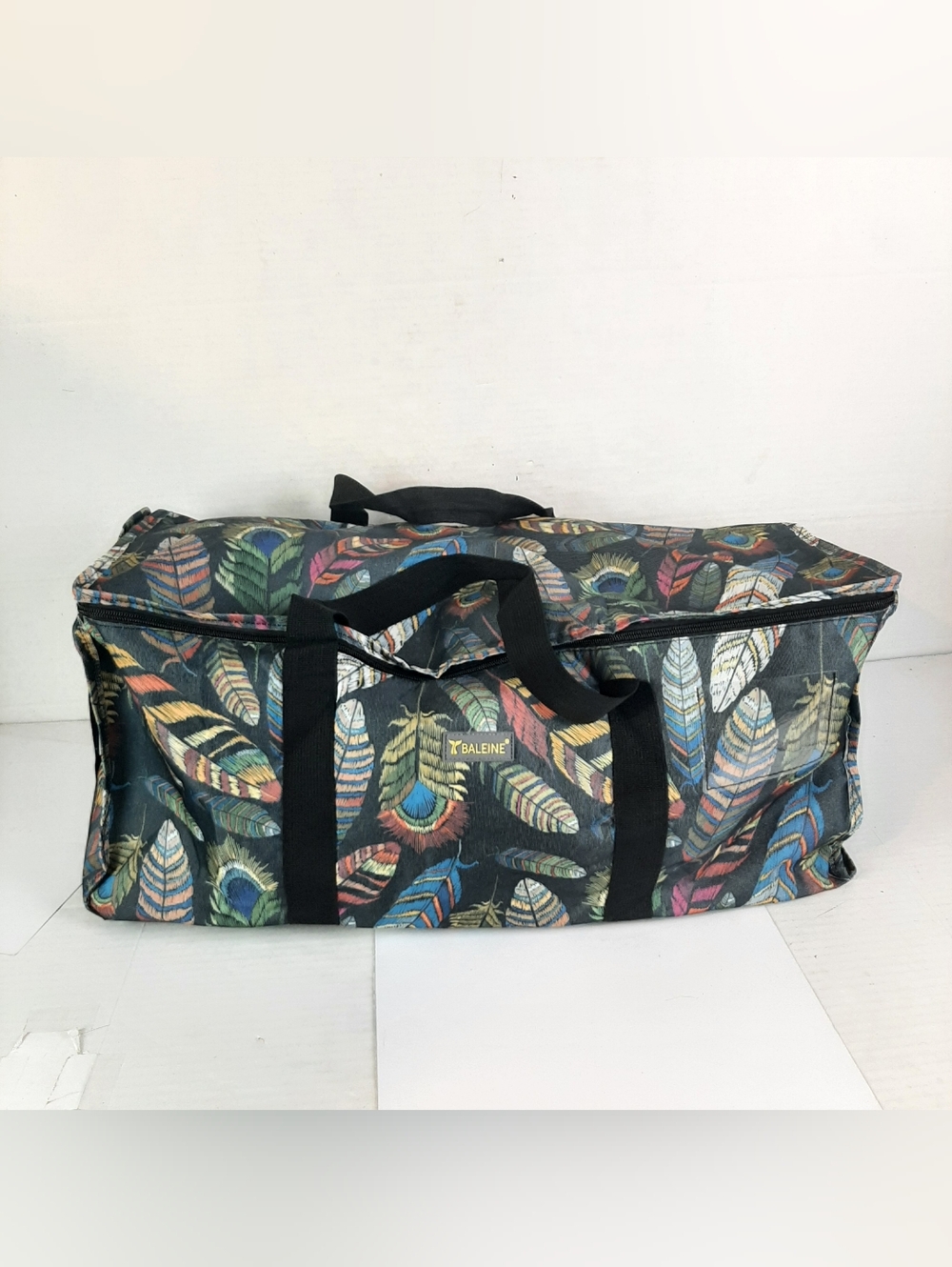BALEINE Extra Large Multicolor Feather Design Utility Tote Bag